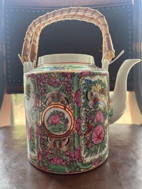 Hand-Painted Rose Medallion teapot antique